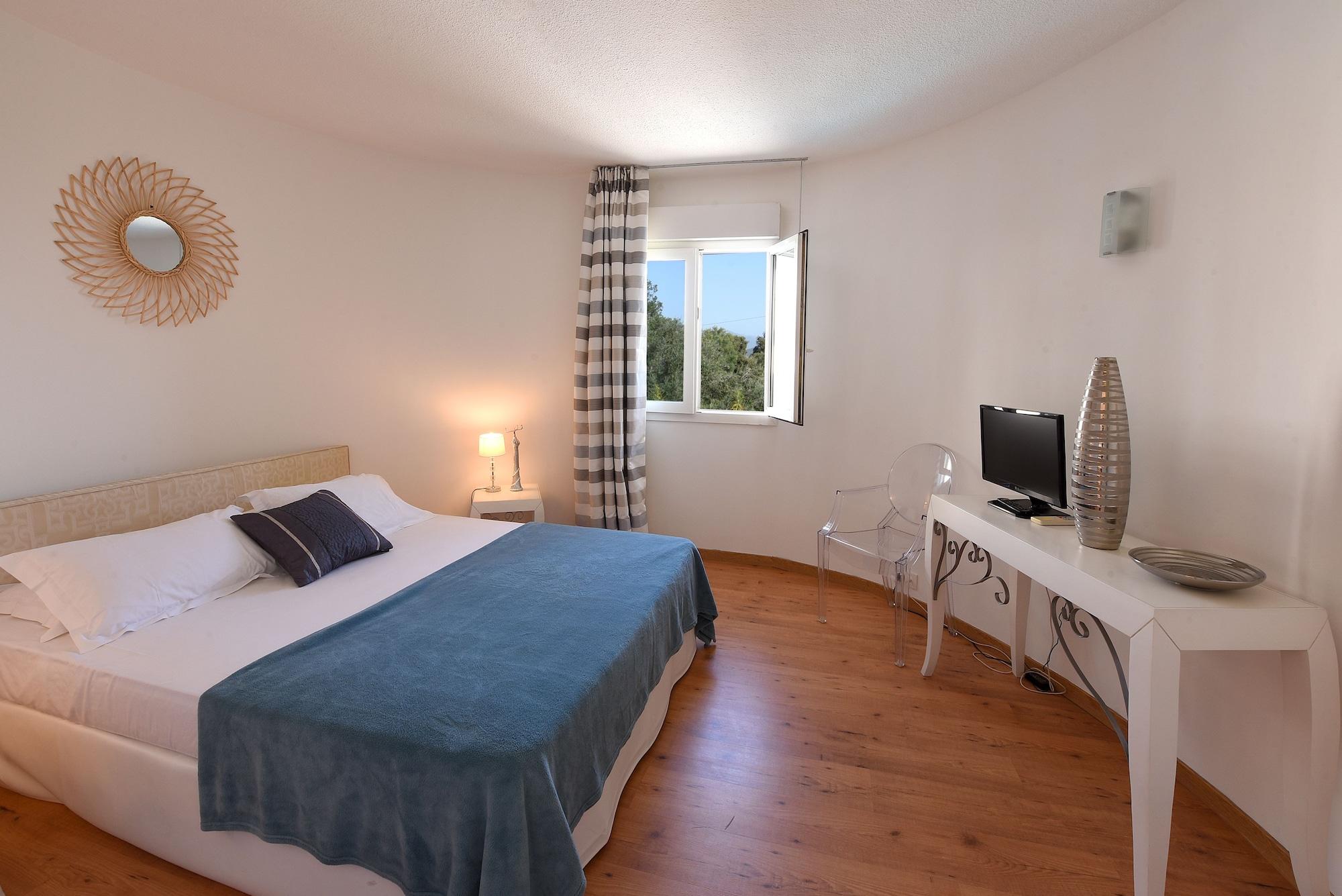 Hotel Le Tilbury Porto Vecchio Esterno foto