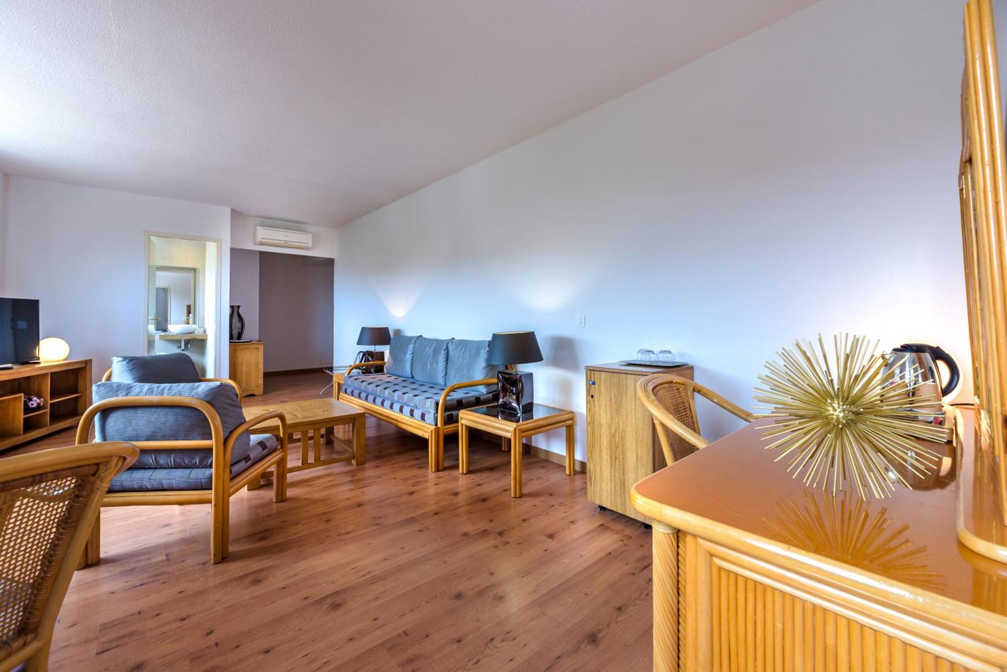 Hotel Le Tilbury Porto Vecchio Esterno foto