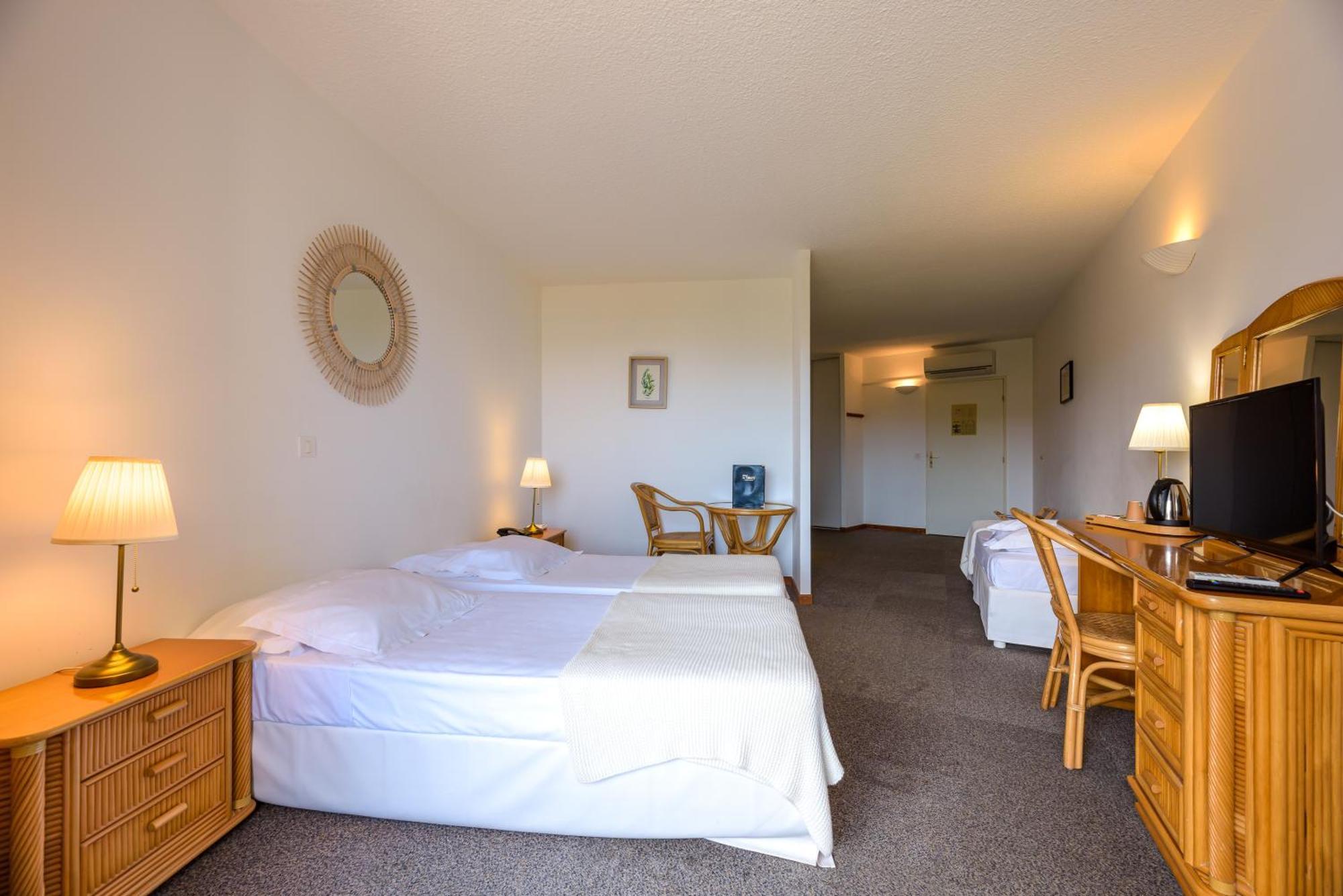 Hotel Le Tilbury Porto Vecchio Esterno foto