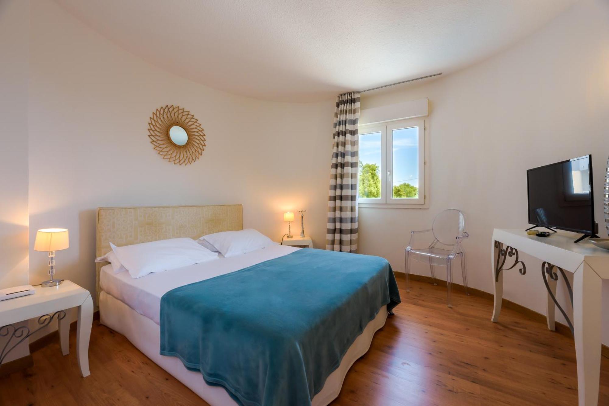 Hotel Le Tilbury Porto Vecchio Esterno foto
